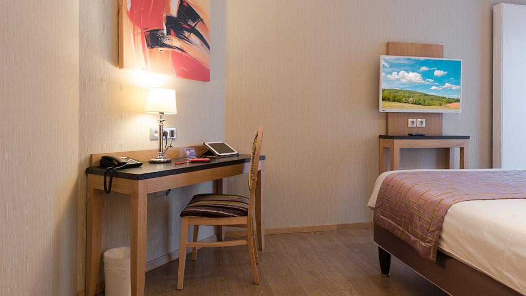 Bristol Hotel